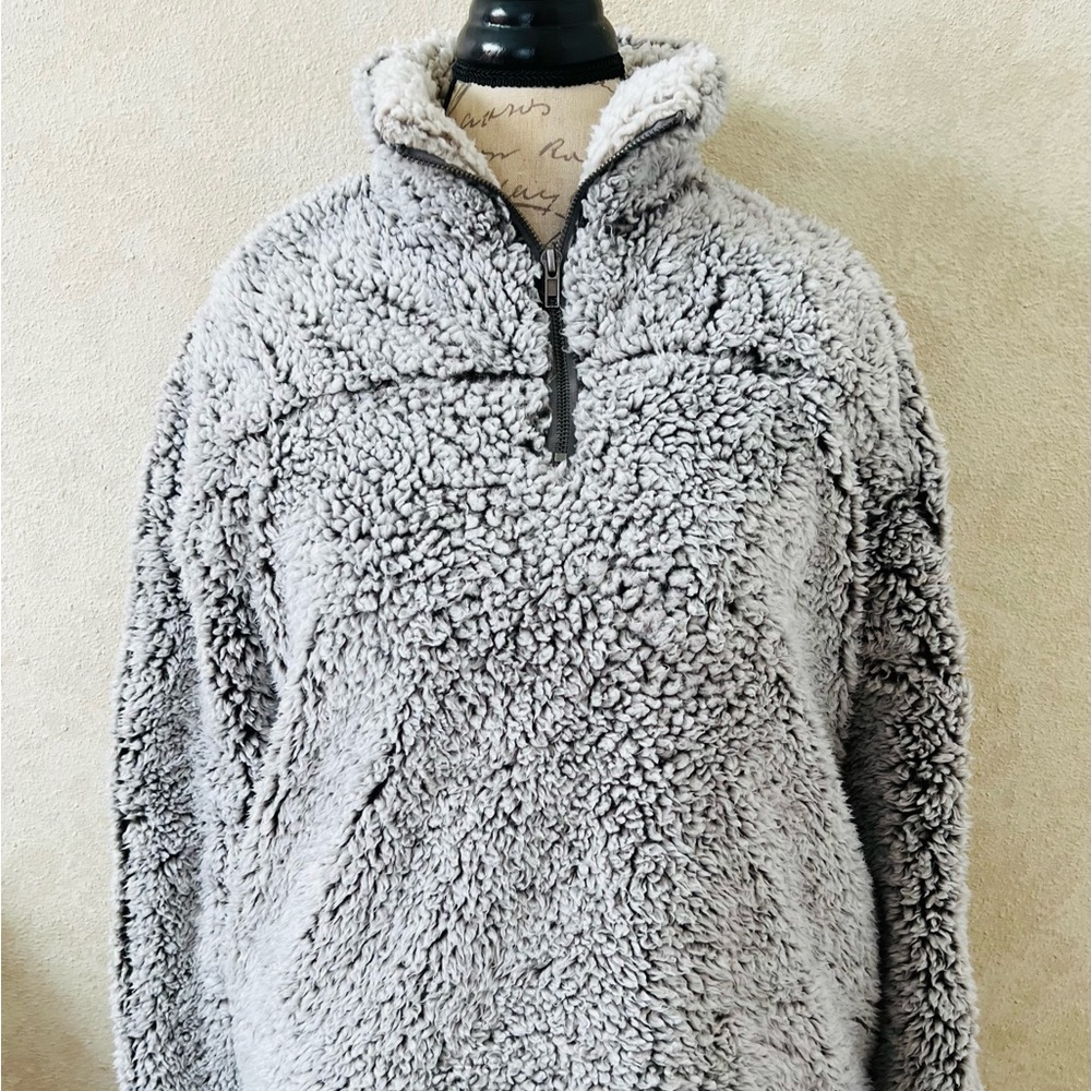 Thread+Supply Women’s Gray Small Pullover Sherpa,… - image 1